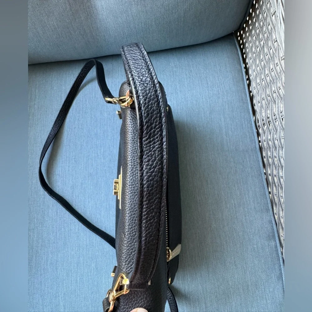 Michael Kors Astrid Medium Black Pebbled Leather Satchel  Gold Tone Turn Lock - Picture 2 of 14